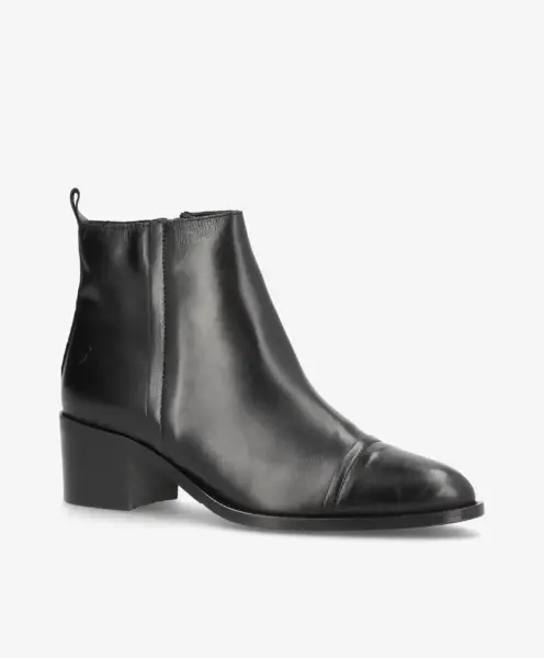 Billede af Shoedesign Esther Støvle BLK Aw23